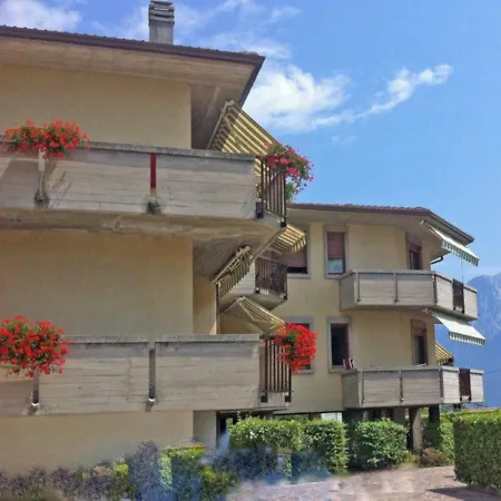 - Fabiano 303 - Ferienwohnung Am Gardasee Mieten * Tignale